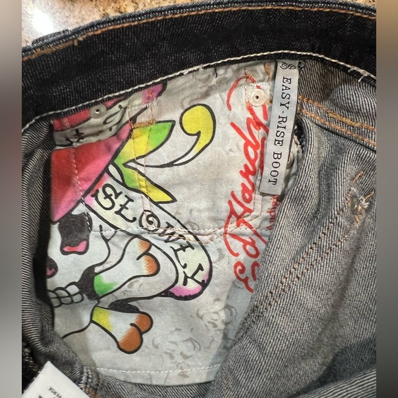 ED HARDY White Label by Christian Audigier
Easy Rise Boot jeans NWOT Size 28X34 - Picture 9 of 11